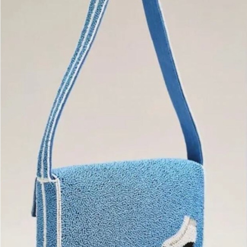The Fiona Beaded Bag Winter Icon Edition.⛸️🩵☃️🌨️❄️ - Picture 3 of 12